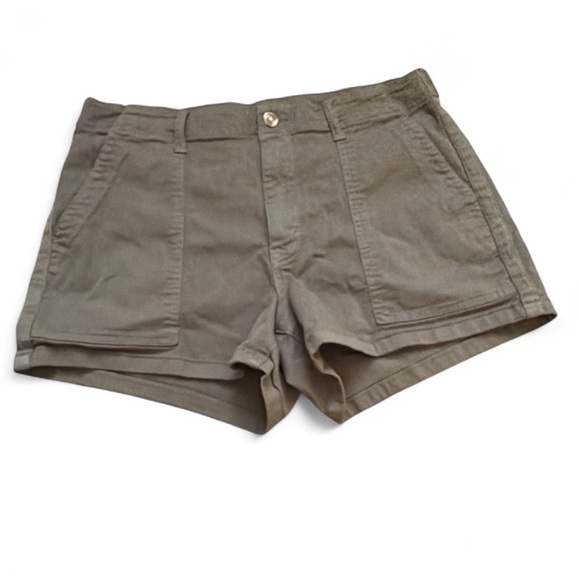 pistola Pants - Pistola Utility Shorts Khaki Rear Flap Button Close pockets 3.5” inseam